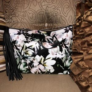 Bebe Clutch ( Authentic and Brand New)